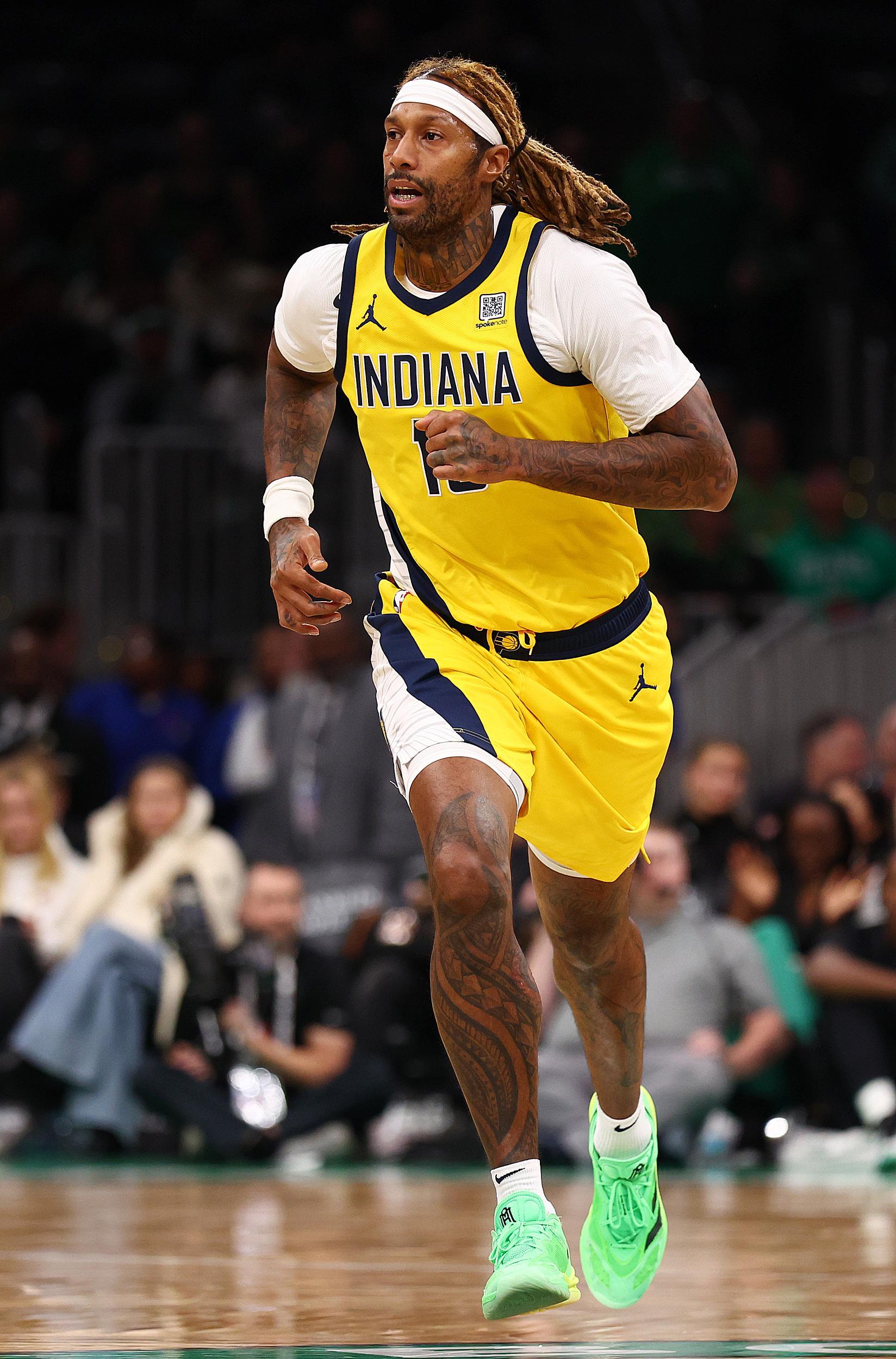 mk体育在线-卡莱尔：詹姆斯·约翰逊综合格斗战绩全胜，他绝对是个狠角色